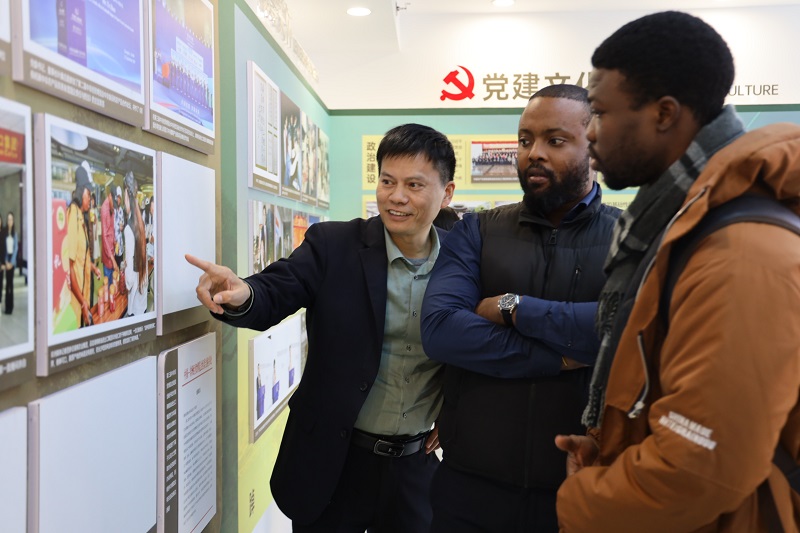 圖片2.jpg 圖片2.jpg